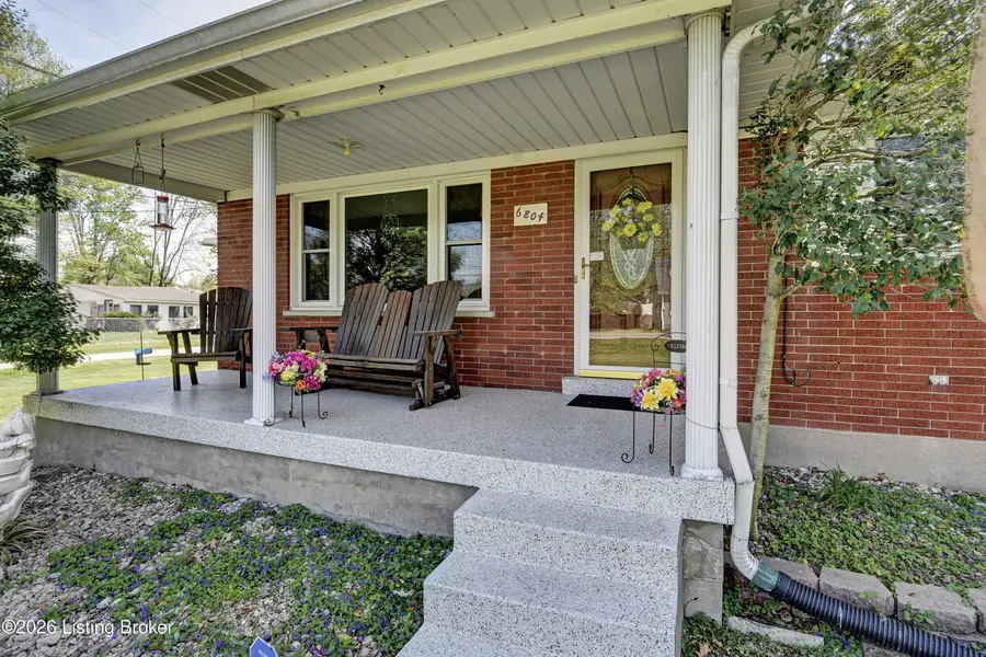 6804 Greenwood Rd, Louisville, KY 40258 - #2