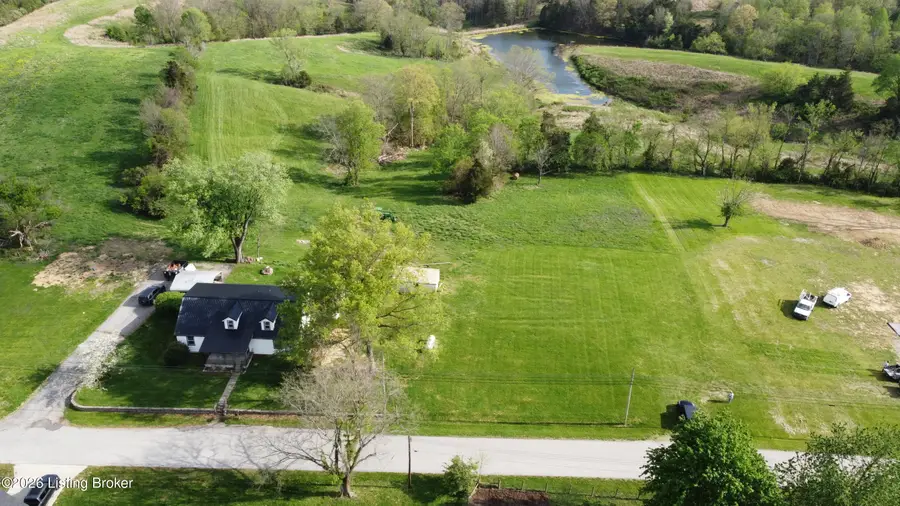 659 Peytona Beach Rd, Waddy, KY 40076 - #3