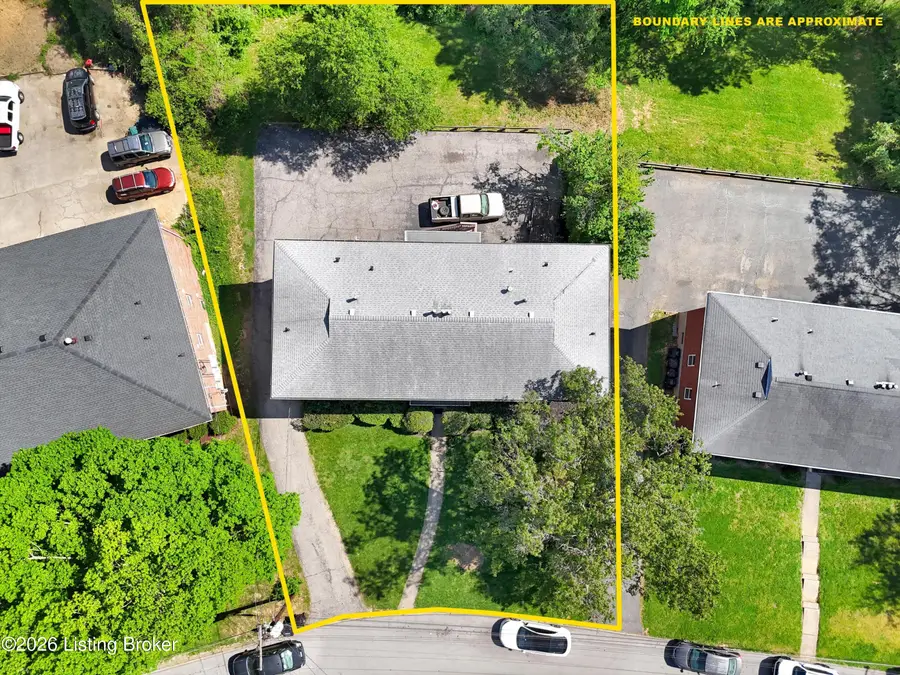 2724 Riedling Dr, Louisville, KY 40206 - #3