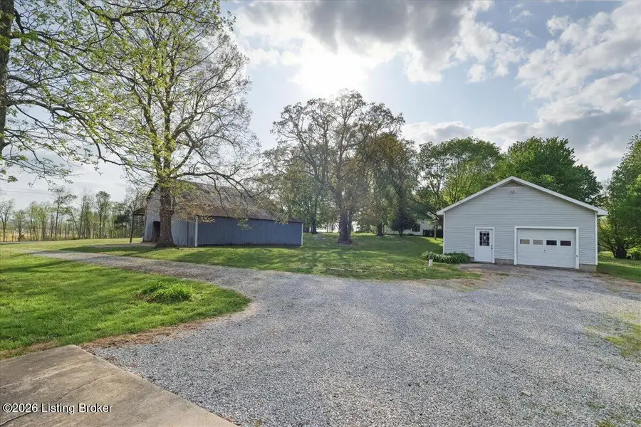 1966 Millerstown Rd, Clarkson, KY 42726 - #2