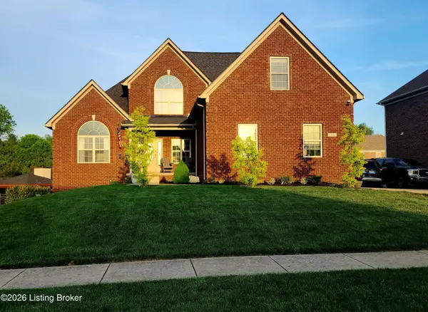 1202 Deer Fields Trace, La Grange, KY 40031