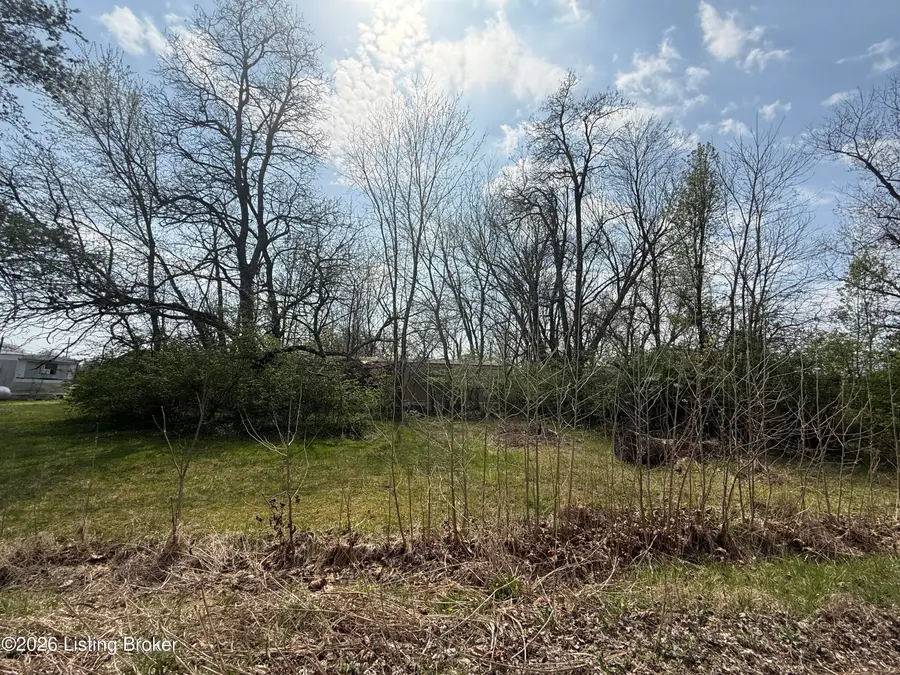 249 W Triangle Ln, Louisville, KY 40229 - #2