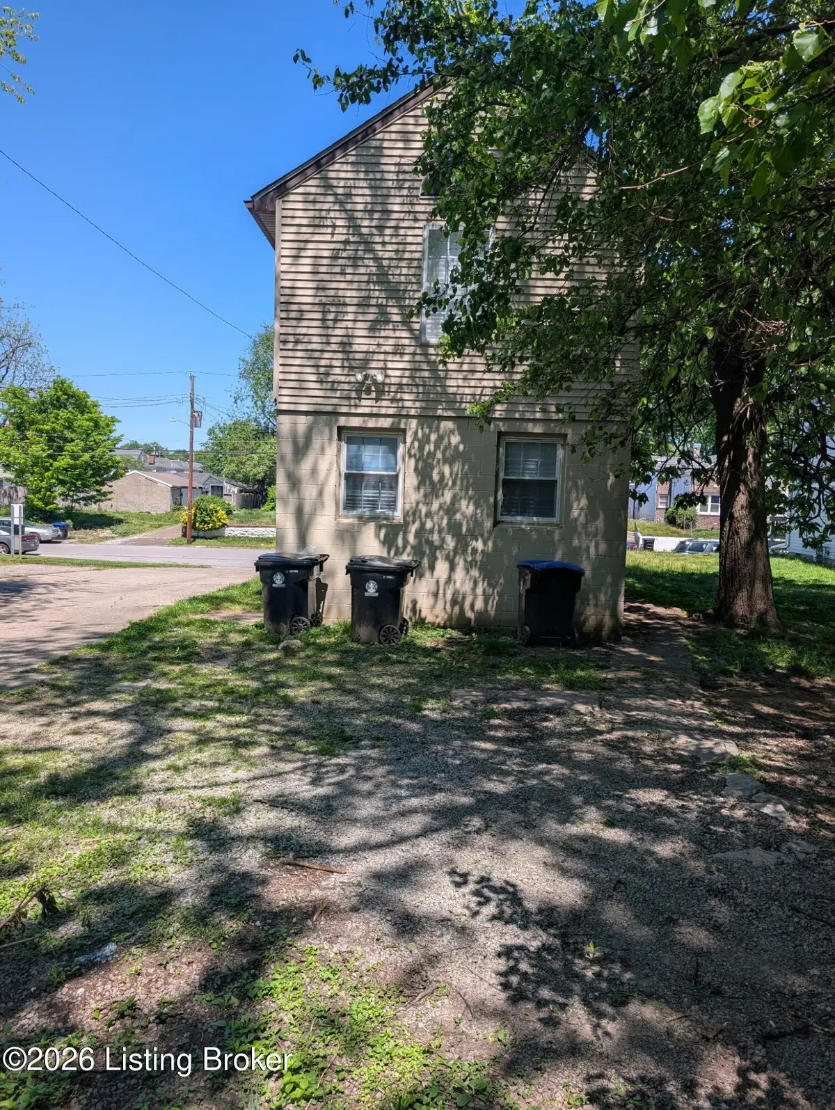 2538 Saint Xavier St, Louisville, KY 40212 - #1