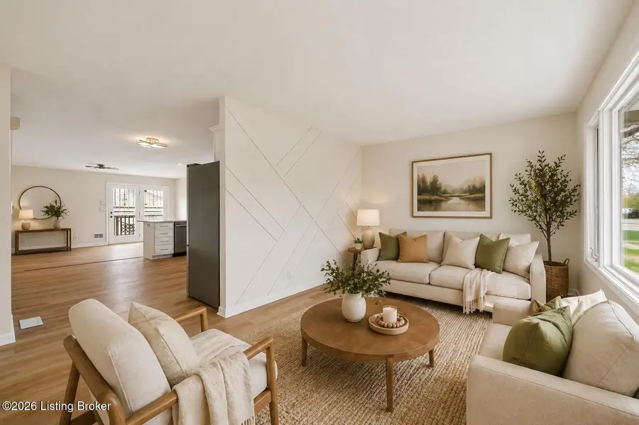 225 Appomattox Rd, Louisville, KY 40214 - #3