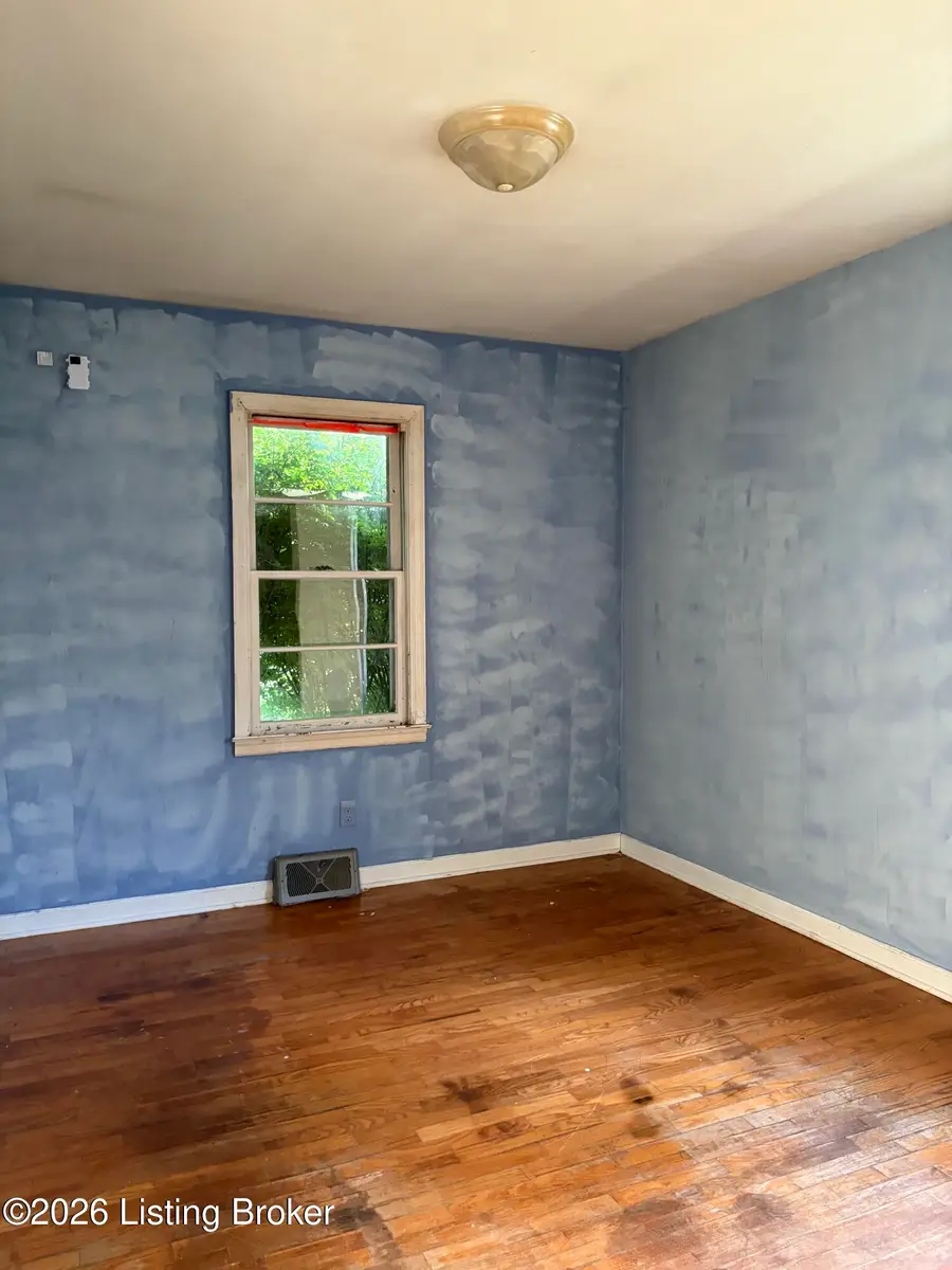 2220 Highgrove Rd, Coxs Creek, KY 40013 - #3