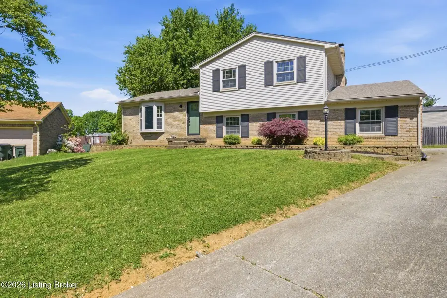 8803 Halford Way, Louisville, KY 40299 - #2