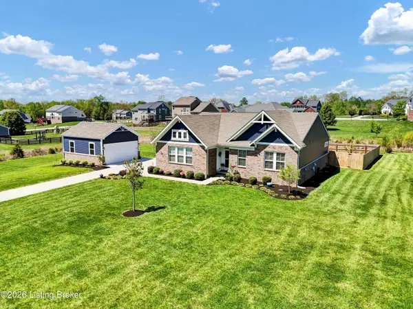 1208 Summit Parks Dr, La Grange, KY 40031