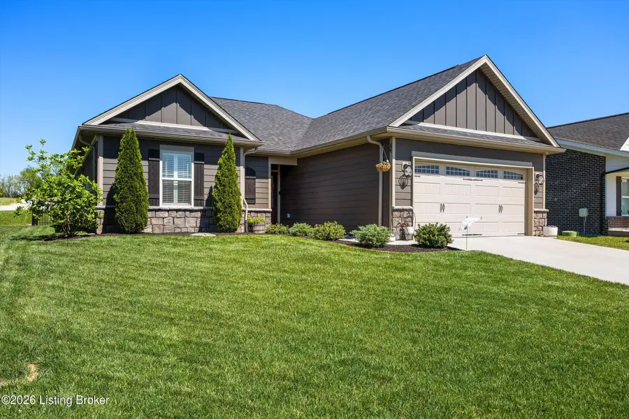 5549 Limestone Creek Dr, Charlestown, IN 47111 - #2