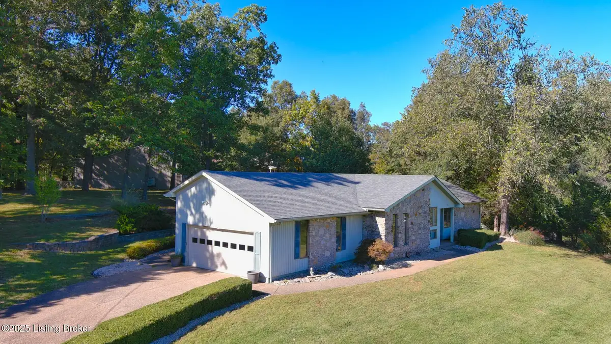 102 Thicket Ct, Radcliff, KY 40160 - #1