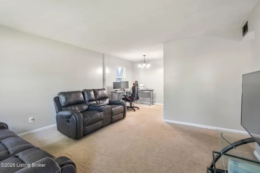 3309 Warson Ct, Jeffersontown, KY 40299 - #2