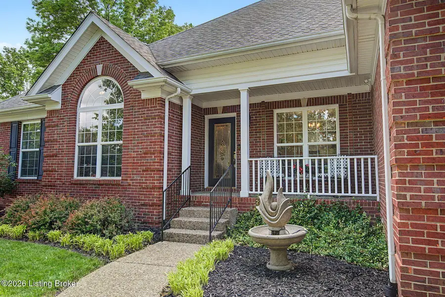4214 Woodmont Park Ln, Louisville, KY 40245 - #2