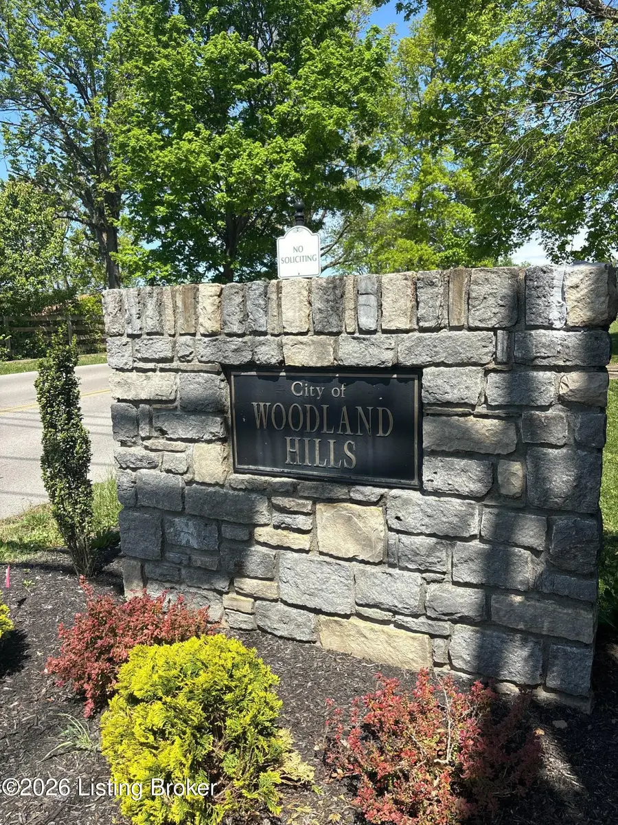 505 Westwood Dr, Louisville, KY 40243 - #2