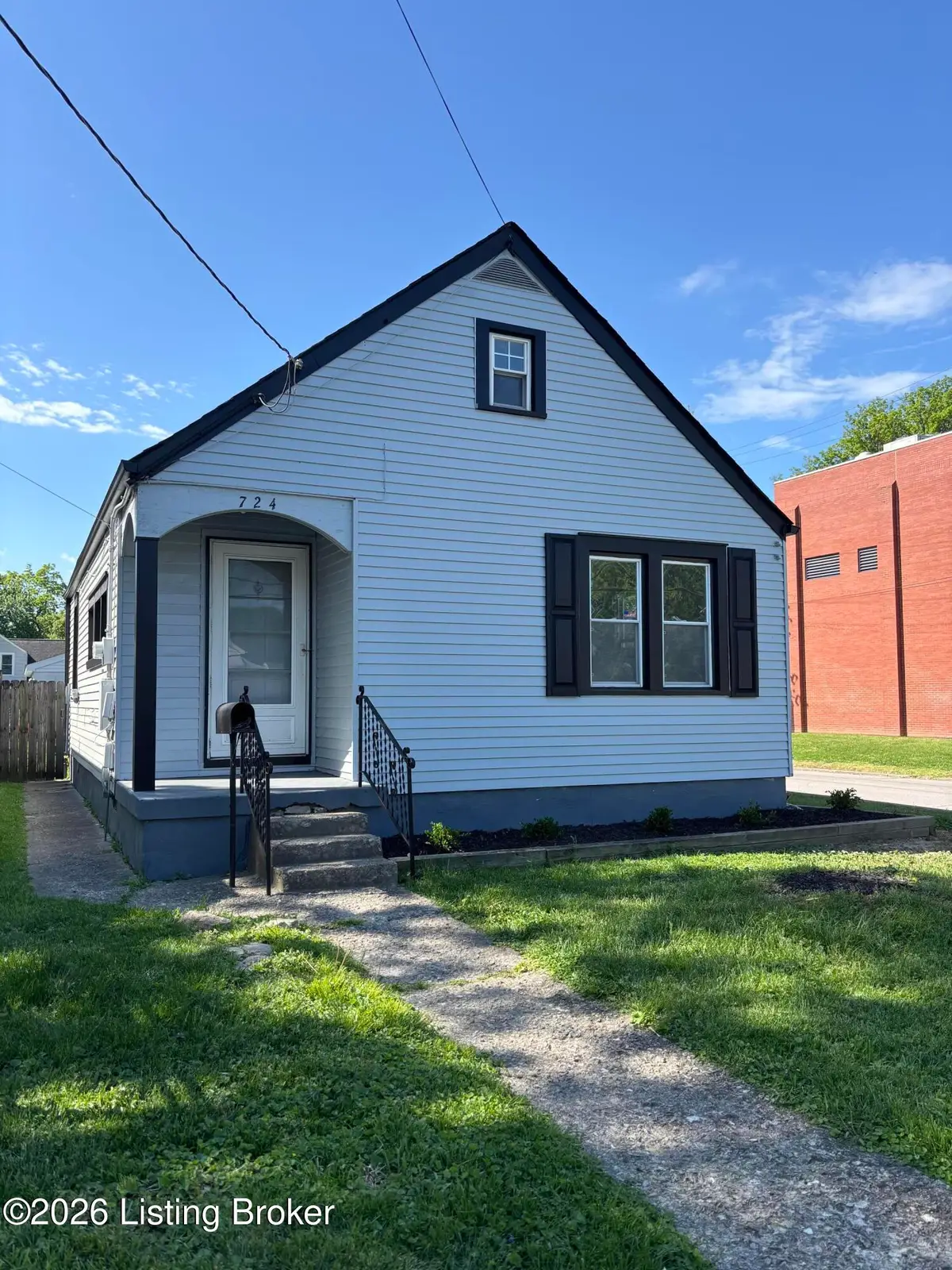 724 Camden Ave, Louisville, KY 40215 - #1