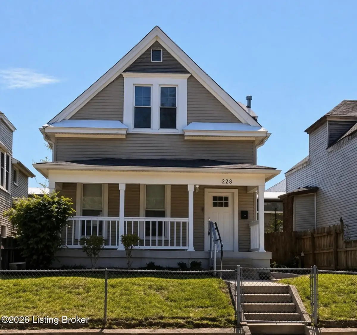 228 E Burnett Ave, Louisville, KY 40208 - #1