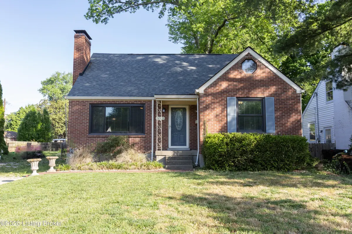 2421 Clarendon Ave, Louisville, KY 40205 - #1