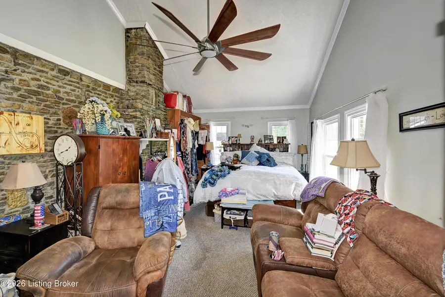 5217 Maple Spring Dr, Louisville, KY 40229 - #3