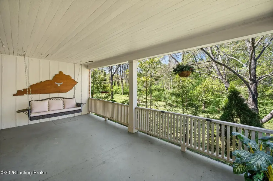 3301 Hunsinger Ln, Louisville, KY 40220 - #2