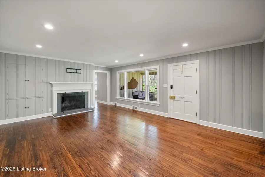 3301 Hunsinger Ln, Louisville, KY 40220 - #3