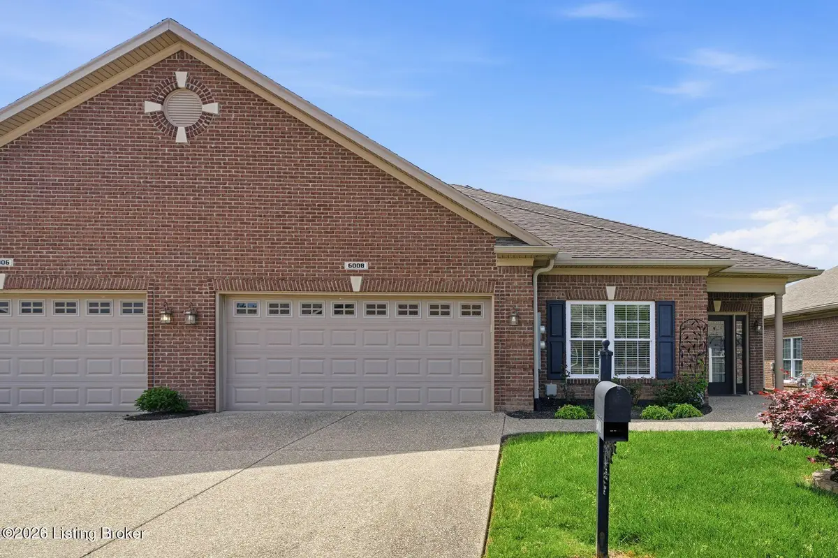 6008 Cottage Ln, Crestwood, KY 40014 - #1