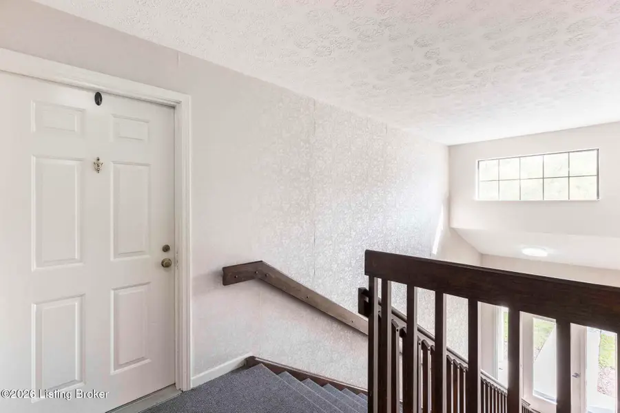 410 Ethridge Ave #207, Louisville, KY 40223 - #3