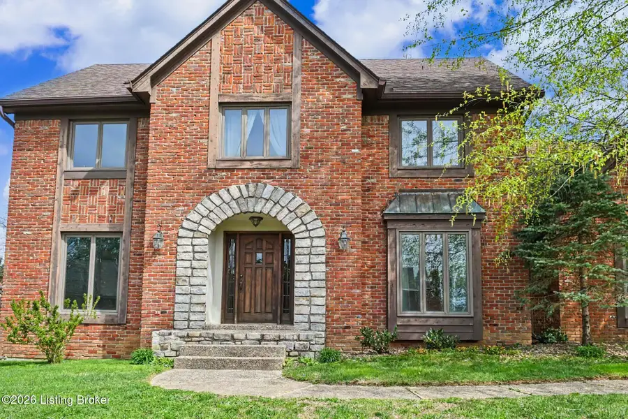 609 Plainview Terrace Dr, Louisville, KY 40223 - #2