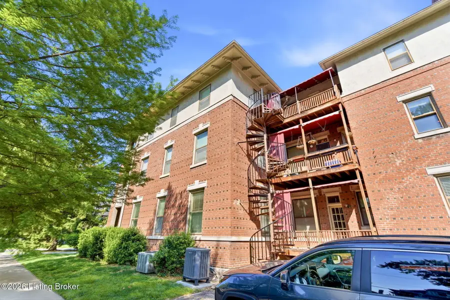1589 Parsons Pl #10, Louisville, KY 40205 - #3