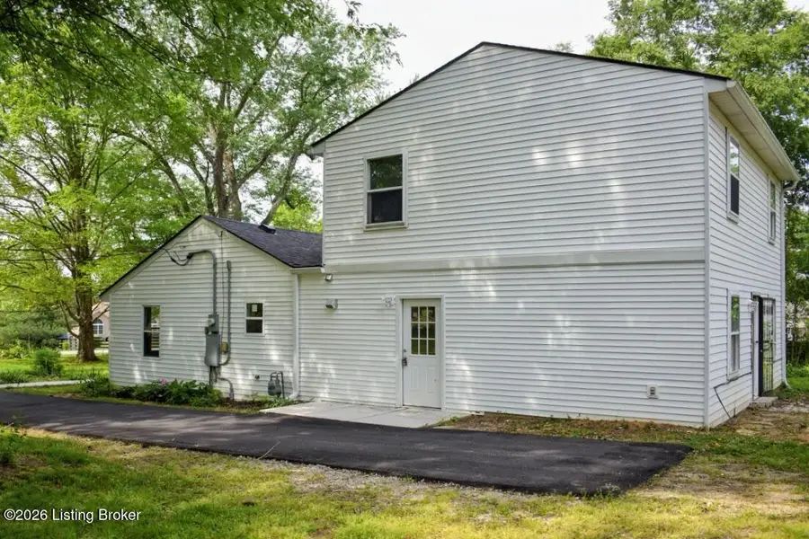 8909 Independence School Rd, Louisville, KY 40228 - #3