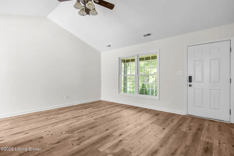 282 Meadowlark Ct, Bedford, KY 40006 - #3