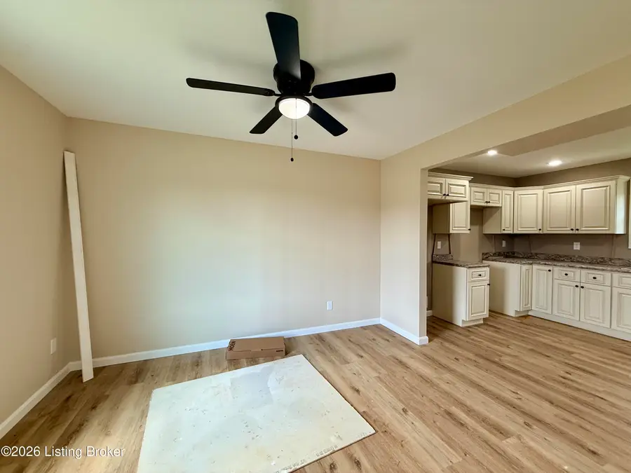 421 Susannah Ave, Bardstown, KY 40004 - #3