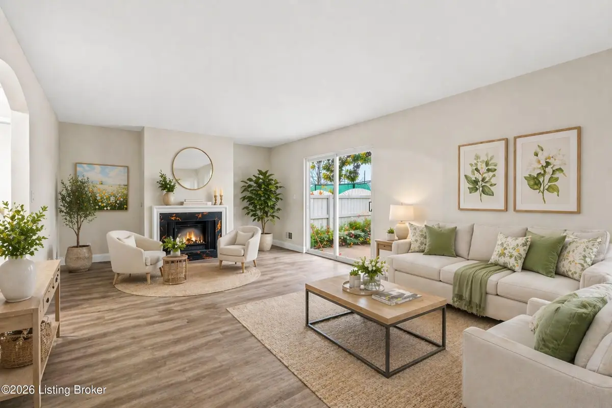 602 La Fontenay Ct, Louisville, KY 40223 - #1