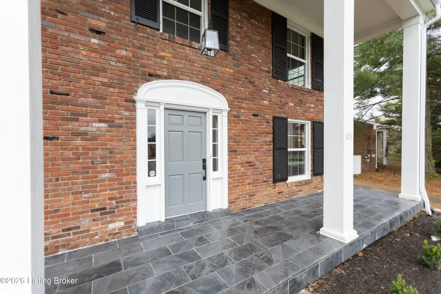 1105 Old Cannons Ln, Louisville, KY 40207 - #2