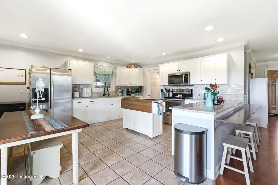 761 Tuggle Rd #TR B, Lancaster, KY 40444 - #2