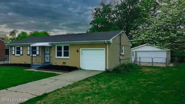 11214 Deering Rd, Louisville, KY 40272