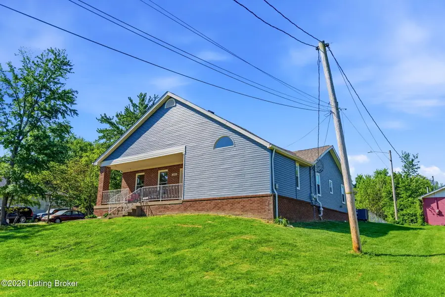 1500 Holly Ave, Fairdale, KY 40118 - #3