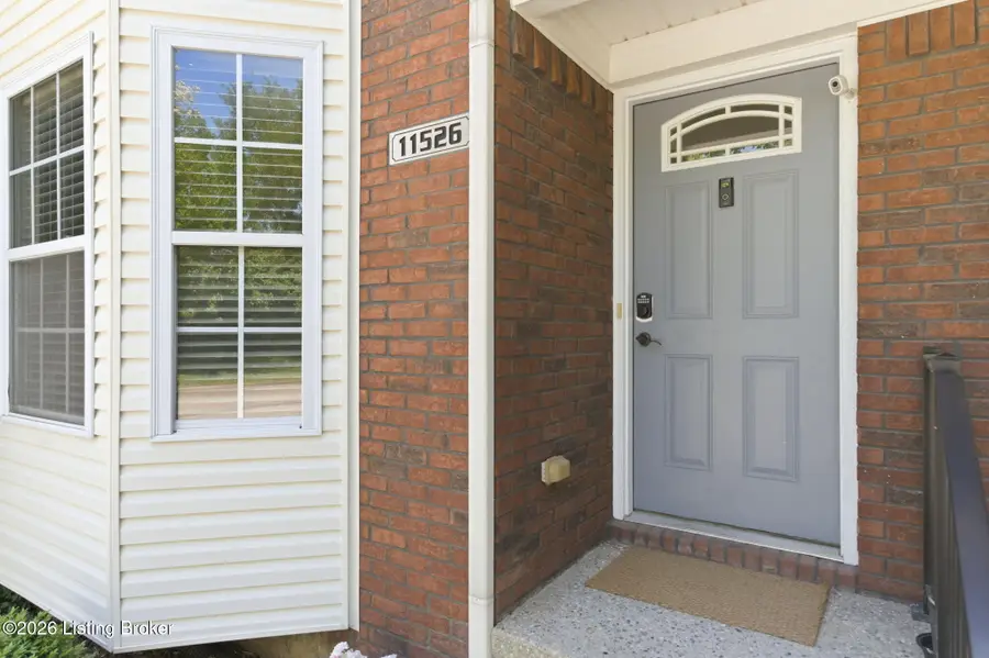 11526 Bellewood Garden Ct, Louisville, KY 40223 - #2