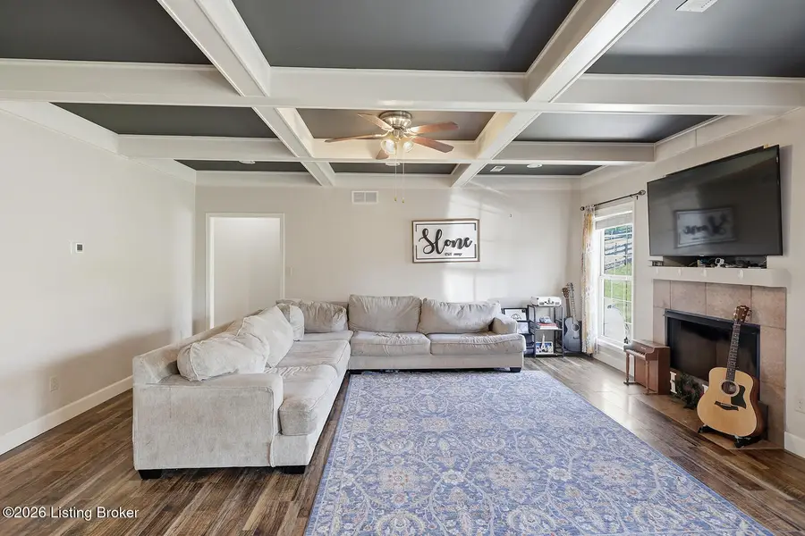 1936 Clearwater Dr, Lawrenceburg, KY 40342 - #3