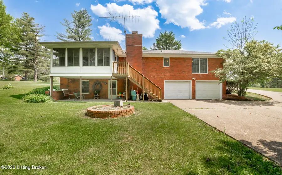 4110 Suwanee Dr, La Grange, KY 40031 - #2