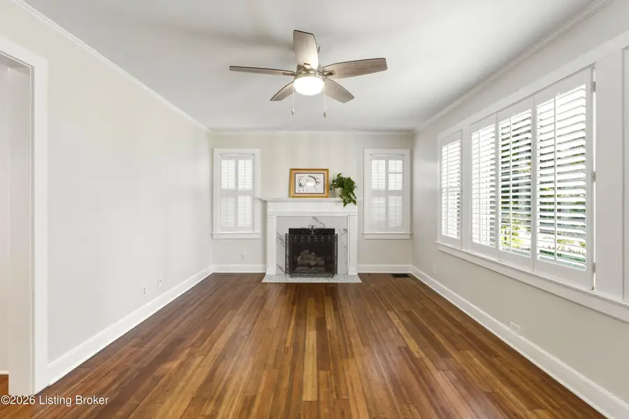 3923 Grandview Ave, Louisville, KY 40207 - #3