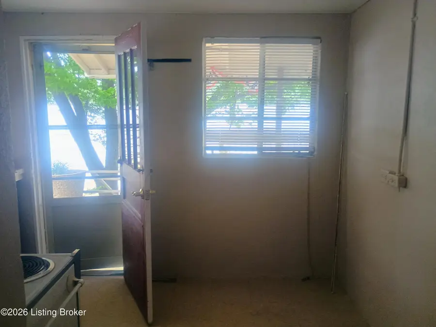 1710 Riverside Dr, Prospect, KY 40059 - #3