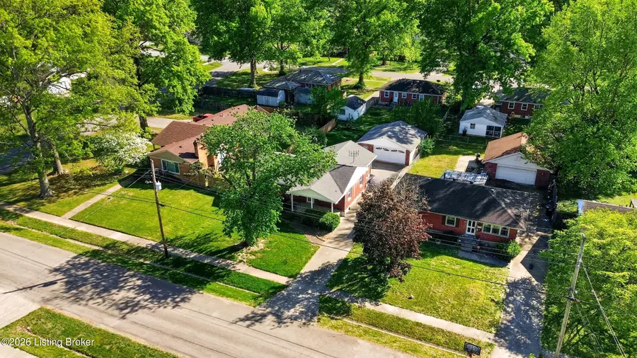 6137 Middlerose Cir, Louisville, KY 40272 - #2