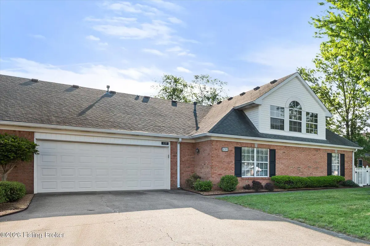 135 Magnolia Ave, La Grange, KY 40031 - #1