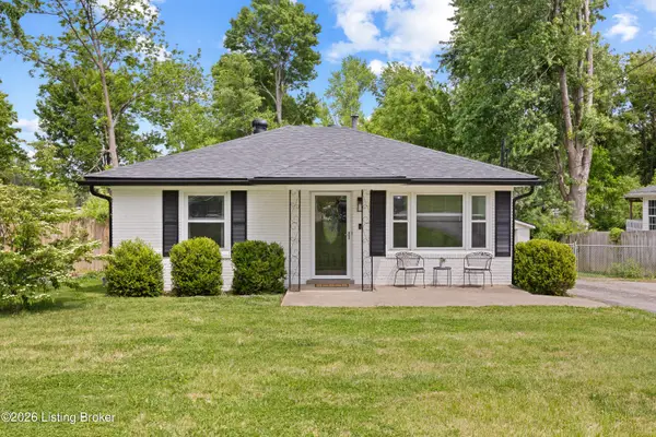 10705 June Dr, Louisville, KY 40118