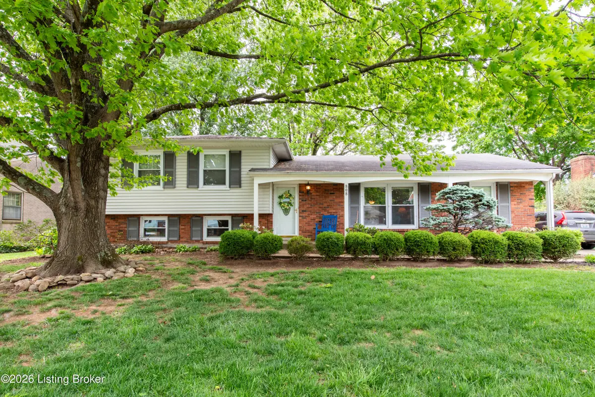 808 Foxwood Ave, Louisville, KY 40223 - #1