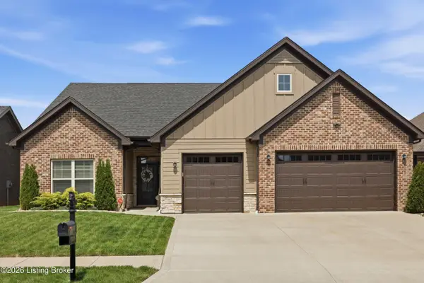 7020 Equine Ave, Sellersburg, IN 47172