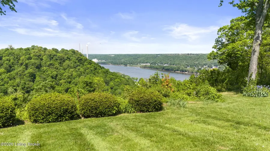 449 Riverview Dr, Milton, KY 40045 - #2