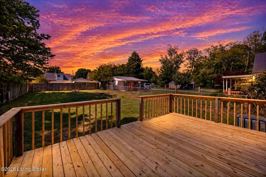 925 Stone St, Louisville, KY 40217 - #3