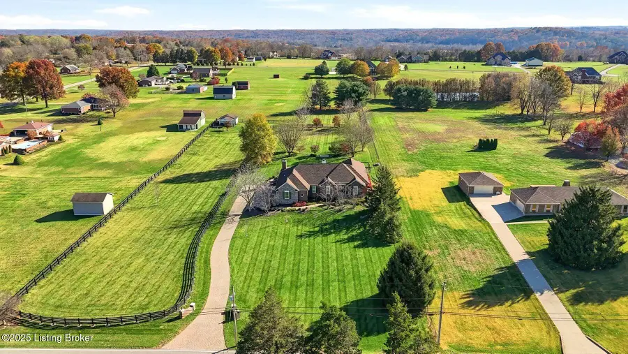 7403 Broad Run Rd, Louisville, KY 40291 - #2