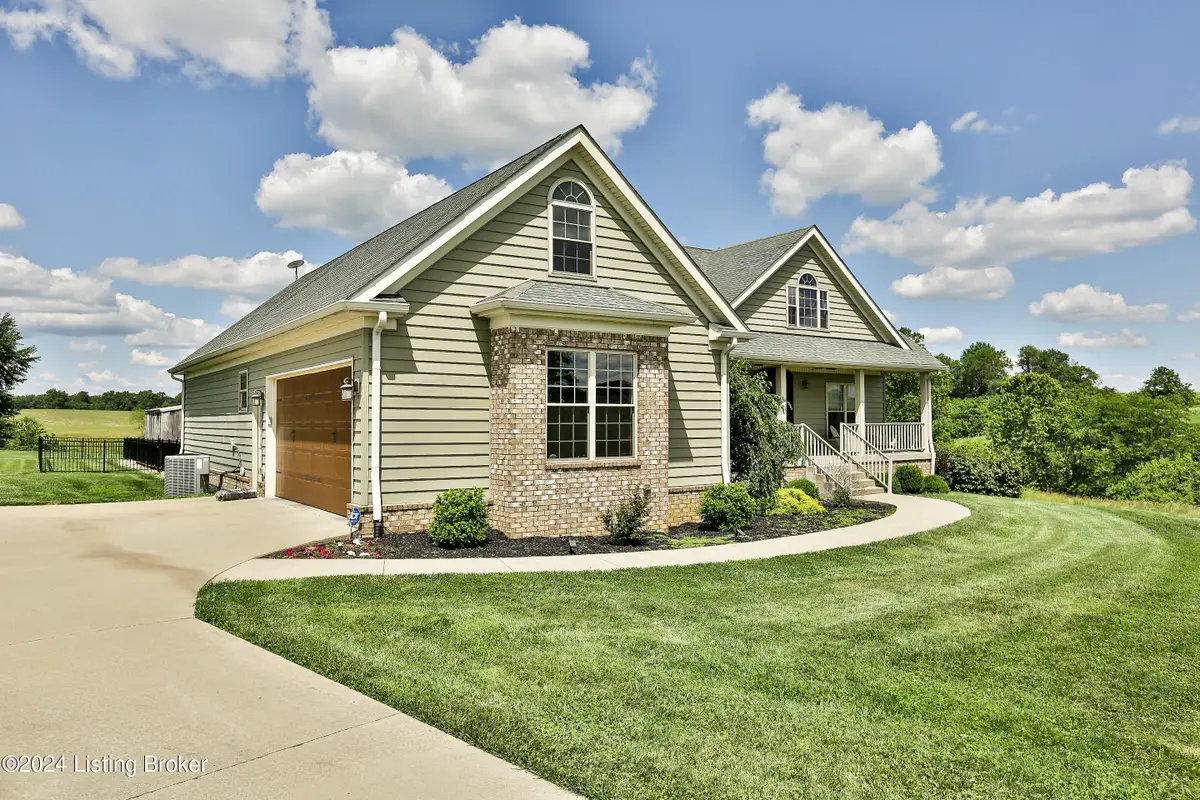 3790 Vigo Rd, Bagdad, KY 40003 - #1