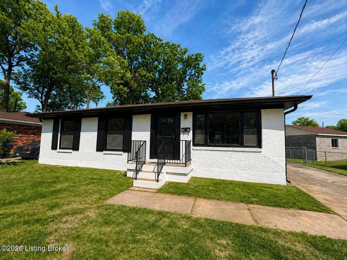 7709 Kim Dr, Louisville, KY 40214 - #1