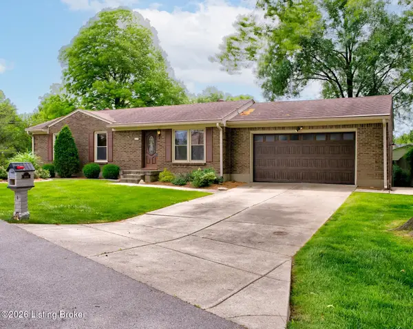 10216 Westwego Pl, Jeffersontown, KY 40299